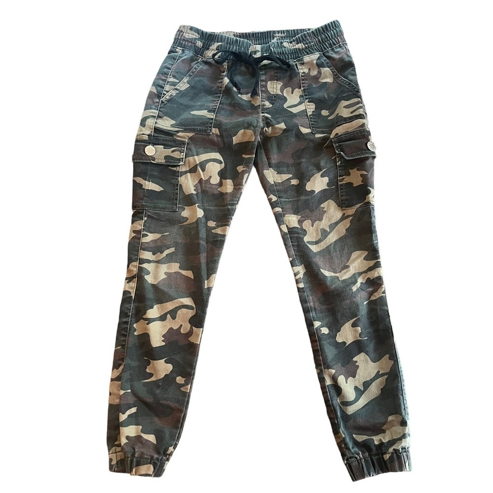 VIP Jeans Stretch Cargo Pants Camoflauge size 8/8 Junior​​​